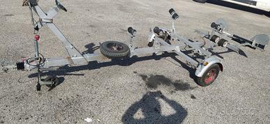 Rimorchio portabarca