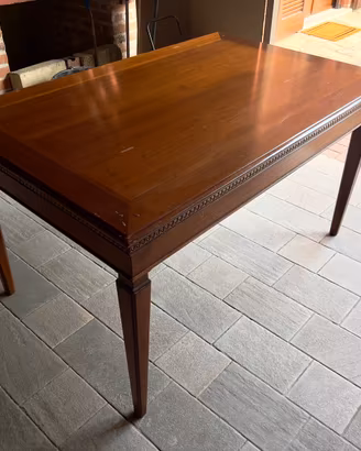 Tavolo classico in legno 140/200 x 90