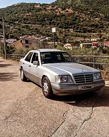 Mercedes W124 E200-16V