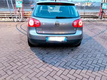 golf serie 5 1.6 benzina 