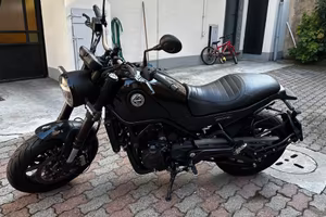 Benelli Leoncino 500 (2020) – 20.000 km – Perfetta
