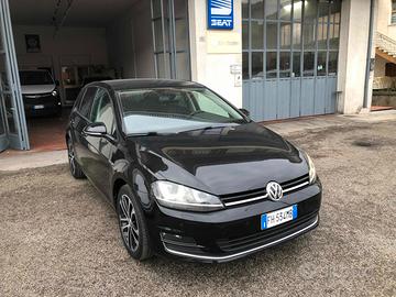 Volkswagen Golf 1.6 TDi 110 CV 5P LOUNGE
