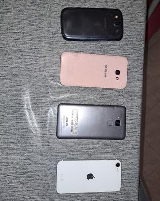 Smartphone SAMSUNG ed APPLE
