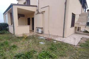 PORTO RECANATI, Appartamento con giardino