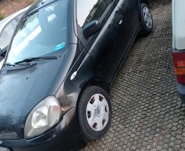 TOYOTA Yaris 2ª serie - 2002