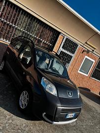 Peugeot bipper 