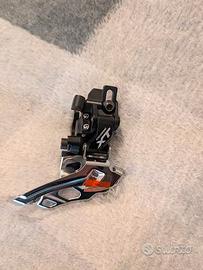 Deragliatore anteriore Shimano xt fd-m786