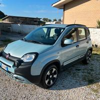 Fiat panda cross 1.0 hybrid 2020