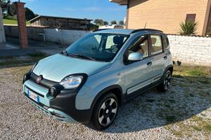 Fiat panda cross 1.0 hybrid 2020