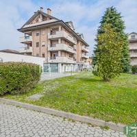 SPLENDIDO ATTICO TOTALMENTE RISTRUTTURATO!