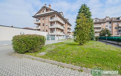 SPLENDIDO ATTICO TOTALMENTE RISTRUTTURATO!