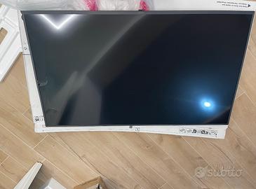 Tv funzionante con schermo rotto