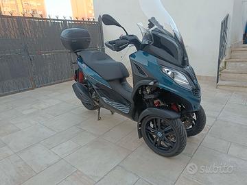 PIAGGIO MP3 300 HPE SPORT