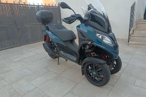 PIAGGIO MP3 300 HPE SPORT