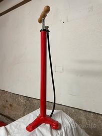 Pompa gonfiaggio ruote bicicletta