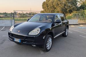 Porsche Cayenne 4.5 cat S