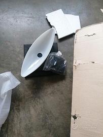 Lampada e porta dvd-cd