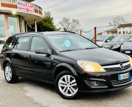 Opel Astra 1.7 CDTI 101CV 5 porte Cosmo GARANZIA 1