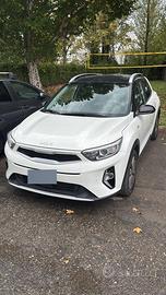 Kia Stonic 1.2 GPL bicolore
