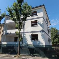 4 LOCALI A SEREGNO