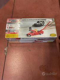 Cric idraulico a carrello