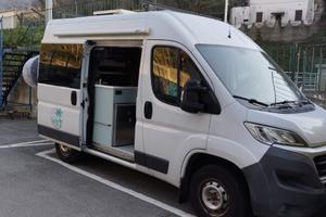 Furgone camperizzato omologato