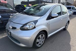 TOYOTA Aygo 1.0 12V VVT-i 5 porte Automatica