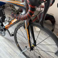 bdc kuota kougar  Ultegra 11v  carbonio
