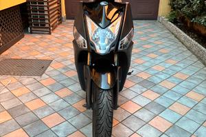 KYMCO Agility 125 (grippato)
