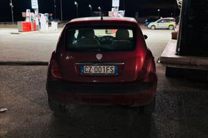 Lancia Ypsilon 1.2 Benz.