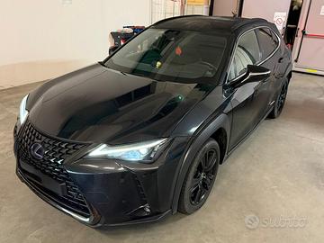 Lexus UX 250h