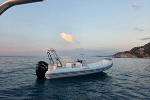 Sacs matras 750 del 2026 con Verado 250cv