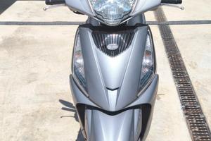 Kymco People GTi 300 ABS