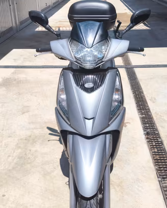 Kymco People GTi 300 ABS