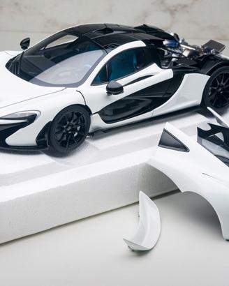 AUTOart 1/18 McLaren P1 Pearl White