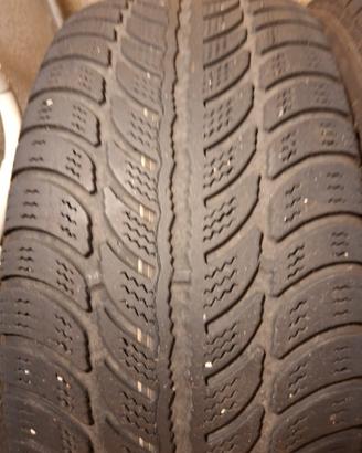 4 gomme invernali
