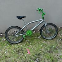 Bici bmx da ragazzo