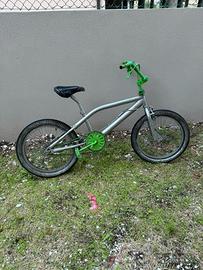 Bici bmx da ragazzo