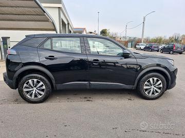 Peugeot 2008 benzina