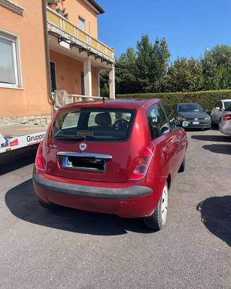 Lancia ypsilon con impianto gpl
