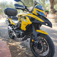 Benelli trk 502 x giallo