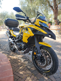 Benelli trk 502 x giallo