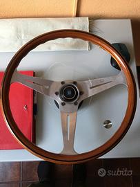 Volante Nardi vintage 'anni 60