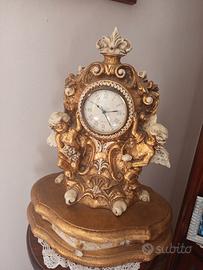 orologio più candelabro in gesso 