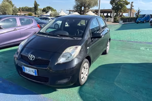 Toyota Yaris 1.0 5 porte Sol