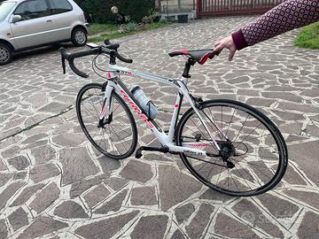 Bici corsa Wilier GTR carbon Shimano 105 taglia M