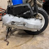 BLOCCO MOTORE COMPLETO APRILIA  AMICO 50 2T