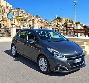 Peugeot 208 BlueHDi 75 5 porte Allure