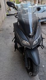 Kymco X-town 300i