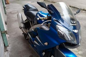 Kawasaki Ninja 600 ZX6R